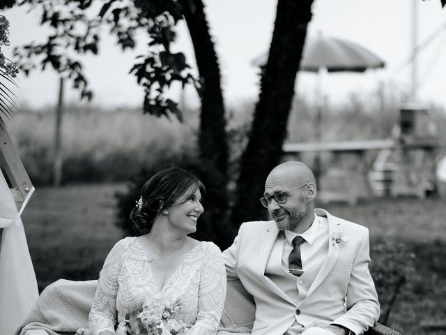 Le mariage de Jeff et Alexia à Saint-Savinien, Charente Maritime 10