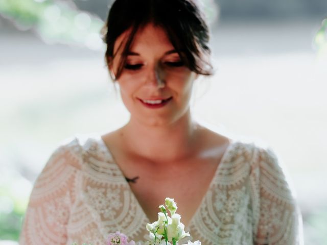 Le mariage de Jeff et Alexia à Saint-Savinien, Charente Maritime 15