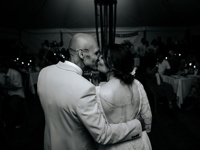 Le mariage de Jeff et Alexia à Saint-Savinien, Charente Maritime 20