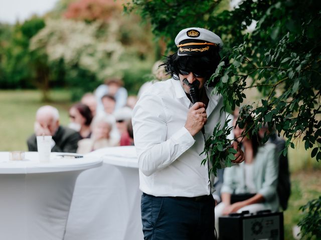Le mariage de Jeff et Alexia à Saint-Savinien, Charente Maritime 26