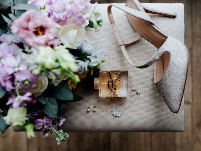 Le mariage de Jeff et Alexia à Saint-Savinien, Charente Maritime 36