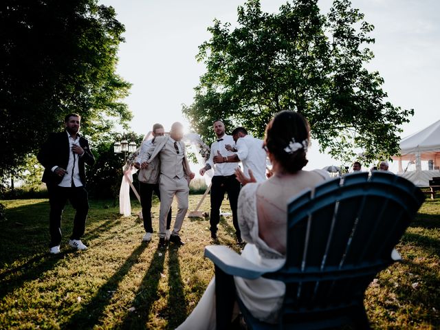 Le mariage de Jeff et Alexia à Saint-Savinien, Charente Maritime 45