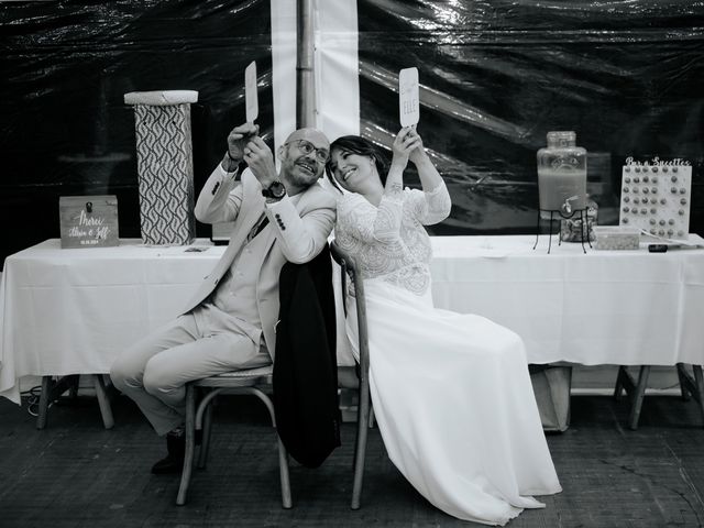 Le mariage de Jeff et Alexia à Saint-Savinien, Charente Maritime 48