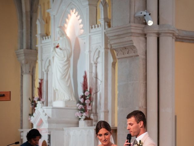 Le mariage de Alexandre et Fanny à Grignan, Drôme 11