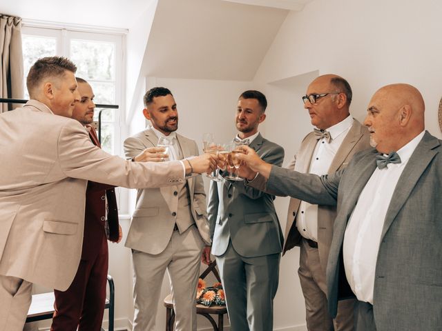 Le mariage de Damien et Blandine à Neufmesnil, Manche 15