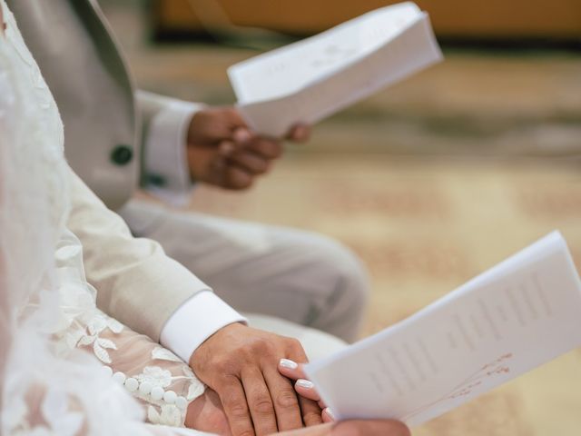 Le mariage de Damien et Blandine à Neufmesnil, Manche 25