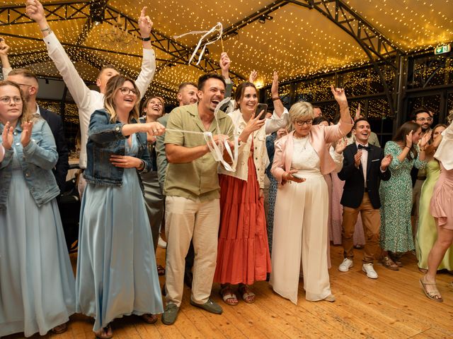 Le mariage de Damien et Blandine à Neufmesnil, Manche 58