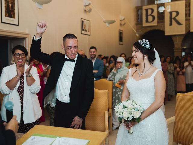 Le mariage de Reda et Nisrine à Uzerche, Corrèze 15