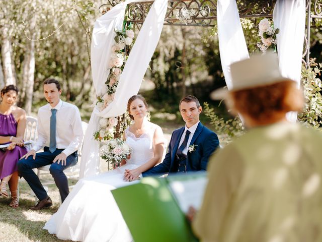 Le mariage de Pierre et Sandrine à La Tour-d&apos;Aigues, Vaucluse 15