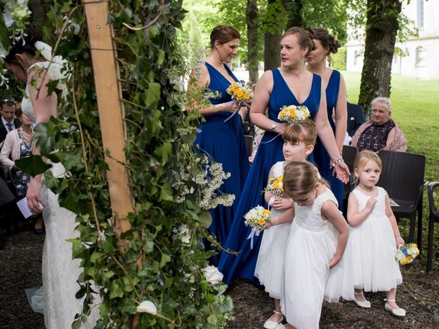 Le mariage de Tarran et Kate à Thuret, Puy-de-Dôme 42