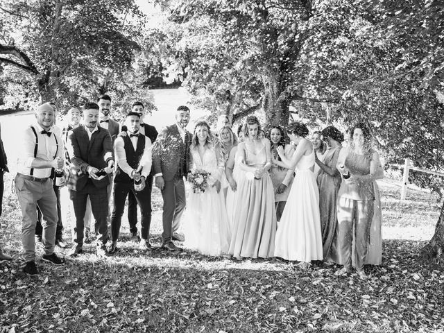 Le mariage de Julien et Jennifer à Lavelanet, Ariège 40