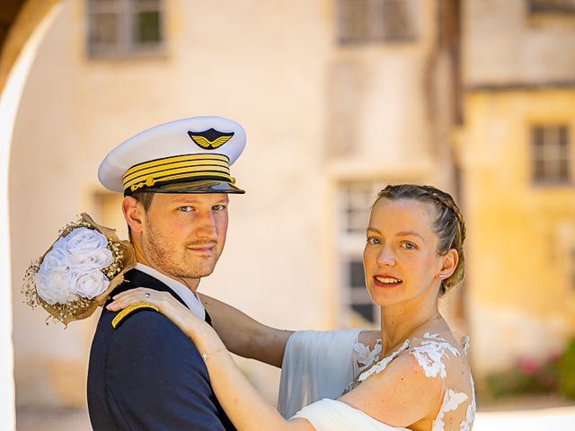 Le mariage de Julie et Jérôme à Bannegon, Cher 9