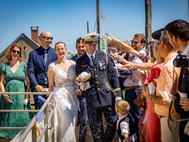 Le mariage de Julie et Jérôme à Bannegon, Cher 30