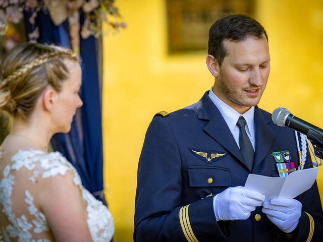 Le mariage de Julie et Jérôme à Bannegon, Cher 52