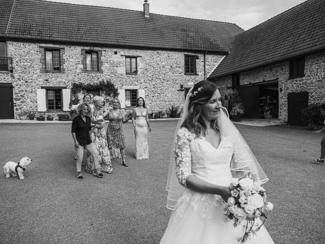 Le mariage de Philippe et Emmanuelle à Nanteuil-la-Forêt, Marne 23