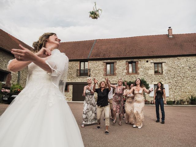 Le mariage de Philippe et Emmanuelle à Nanteuil-la-Forêt, Marne 24