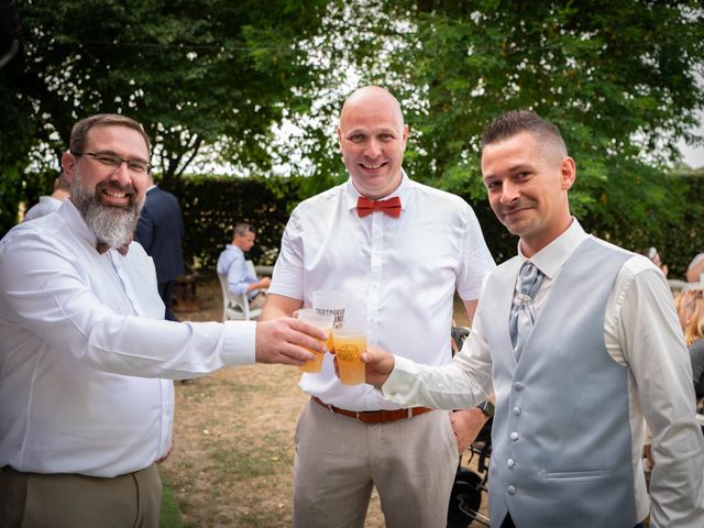 Le mariage de Romain et Sandra à Richelieu, Indre-et-Loire 43