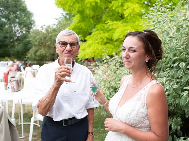 Le mariage de Romain et Sandra à Richelieu, Indre-et-Loire 44