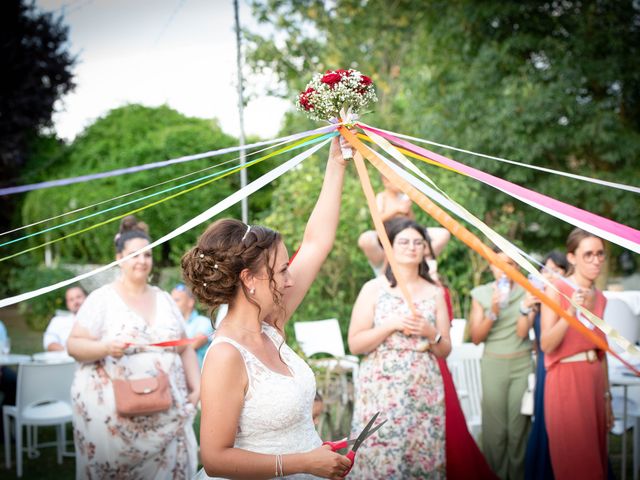 Le mariage de Romain et Sandra à Richelieu, Indre-et-Loire 74