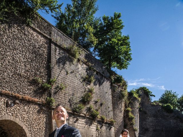 Le mariage de Aymeric et Lou à Bouère, Mayenne 6