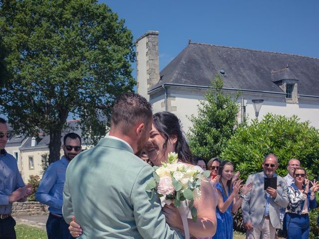 Le mariage de Julien et Claire à Pleuven, Finistère 4