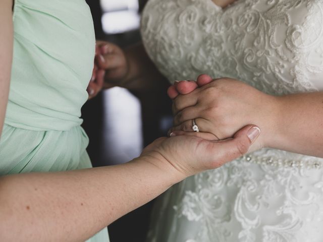 Le mariage de Noel et Louise à Coron, Maine et Loire 30