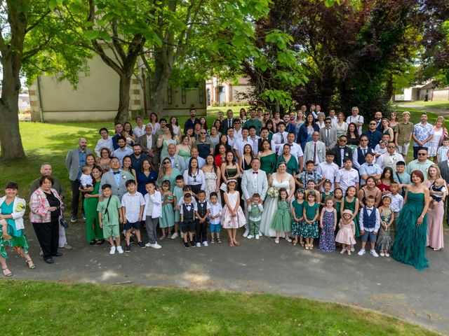 Le mariage de Noel et Louise à Coron, Maine et Loire 83