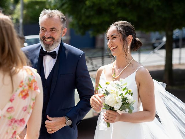 Le mariage de Louis et Manon à Cléres, Seine-Maritime 23