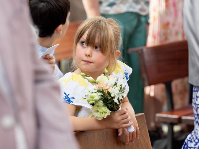 Le mariage de Louis et Manon à Cléres, Seine-Maritime 30