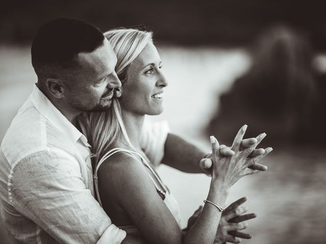 Le mariage de Romain et Charlène à Coti-Chiavari, Corse 9