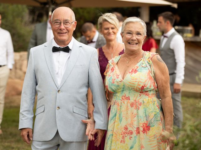 Le mariage de Romain et Charlène à Coti-Chiavari, Corse 25