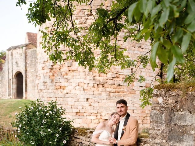 Le mariage de Tristan et Marine à Pesmes, Haute-Saône 36