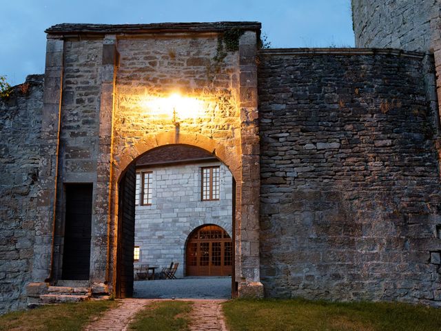 Le mariage de Tristan et Marine à Pesmes, Haute-Saône 45