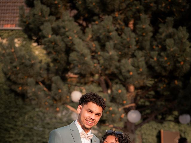 Le mariage de Nicolas et Harena à Paris, Paris 12
