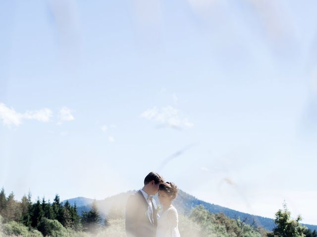 Le mariage de Victor et Noémie à Le Puy-en-Velay, Haute-Loire 26