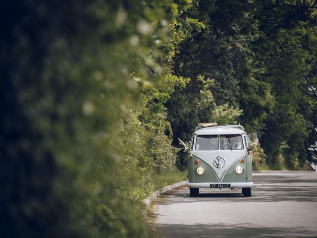 Le mariage de Thomas et Alice à Saint-Jean, Haute-Garonne 34