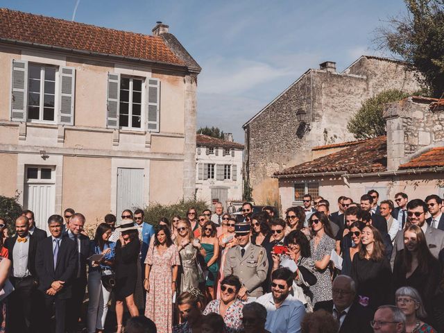 Le mariage de Basile et Ombeline à Cognac, Charente 9