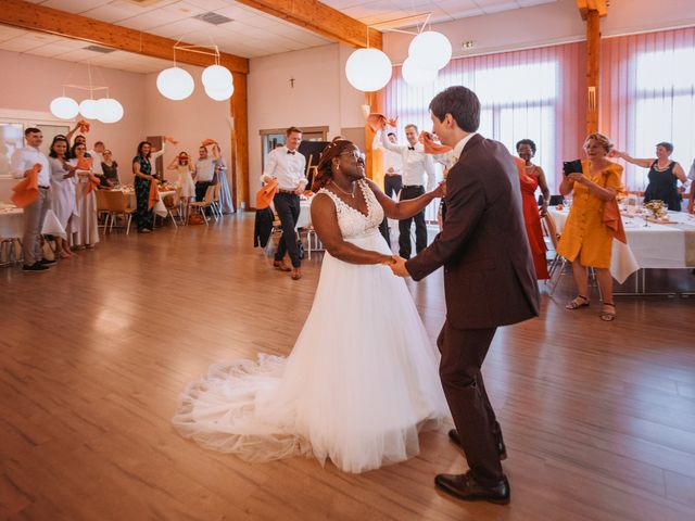 Le mariage de Matthieu et Sofiya à Bernwiller, Haut Rhin 111