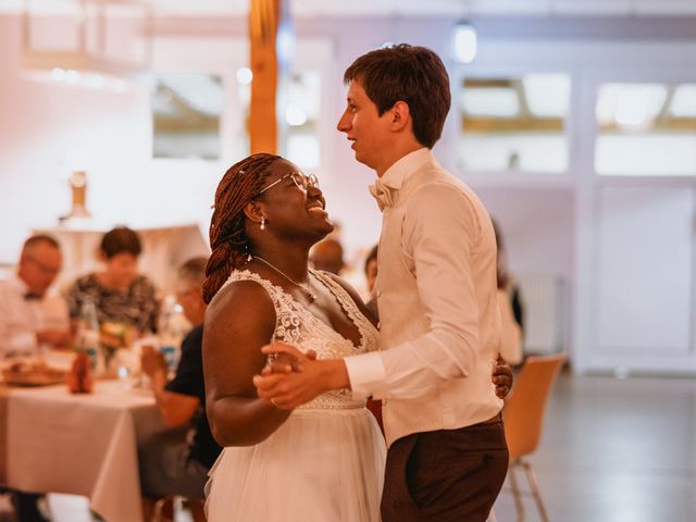 Le mariage de Matthieu et Sofiya à Bernwiller, Haut Rhin 122