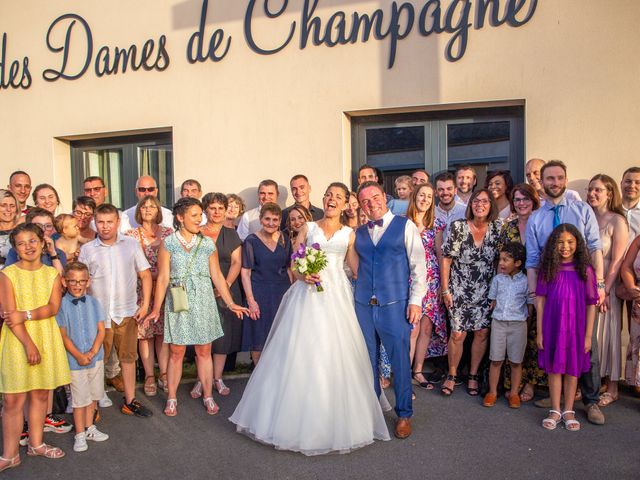 Le mariage de Denis et Emilie à L&apos;Épine, Marne 24