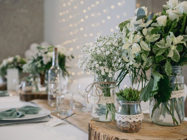 Le mariage de Adrien et Adeline à Civray-de-Touraine, Indre-et-Loire 3