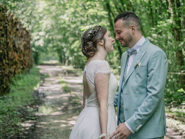 Le mariage de Adrien et Adeline à Civray-de-Touraine, Indre-et-Loire 10