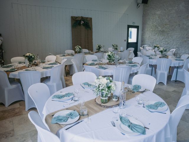 Le mariage de Adrien et Adeline à Civray-de-Touraine, Indre-et-Loire 21