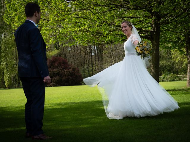 Le mariage de Guilhem et Marine à Tourny, Eure 11