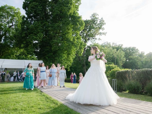 Le mariage de Matthieu et Maelle à Les Écrennes, Seine-et-Marne 42