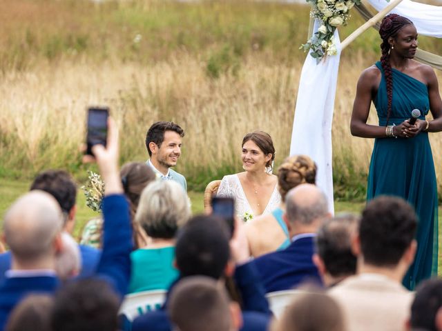 Le mariage de Thibaut et Marguerite à Sainte-Reine-de-Bretagne, Loire Atlantique 16