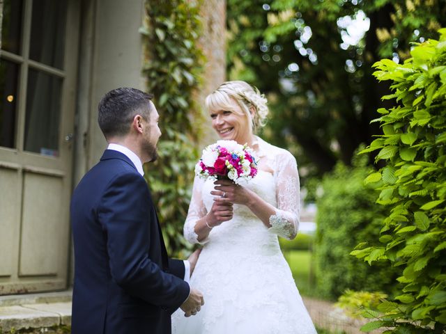 Le mariage de Thibault et Aurélie à Saint Léger en Bray, Oise 17