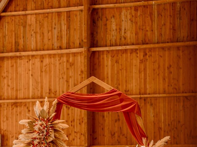 Le mariage de Mathieu et Virginie à Chauché, Vendée 4