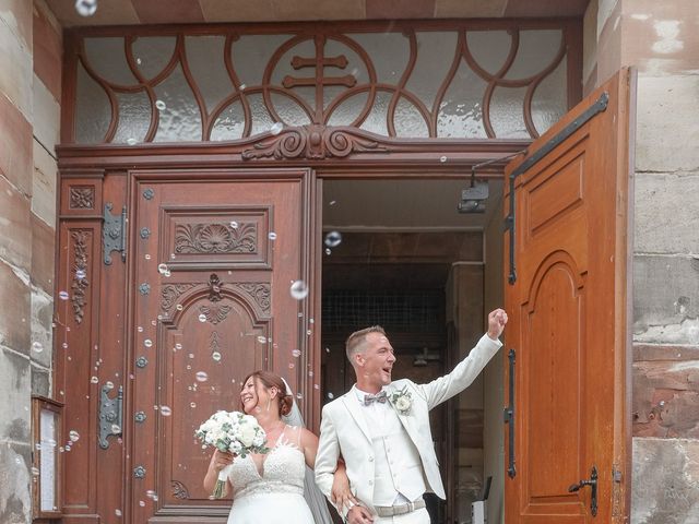 Le mariage de Jean-Luc et Sandra à Wiesviller, Moselle 13