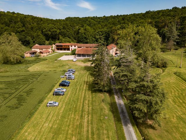 Le mariage de Jérôme et Marine à Montmaurin, Haute-Garonne 1